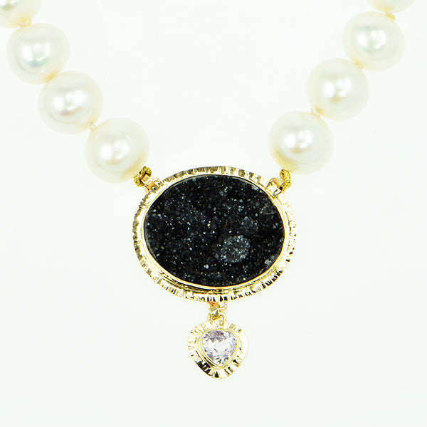 Black Drusy Quartz Cabochon and Kunzite Faceted Freshwater Pearl Necklace