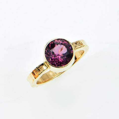 Lavender Spinel Faceted Ring