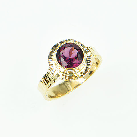 Lavender Ceylon Spinel Faceted Ring